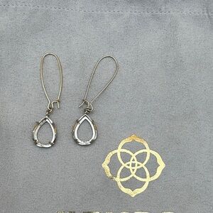 Dee Gold Teardrop Earrings frames Euc